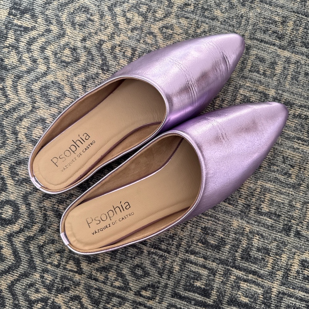 Psophia- Open Back Leather slippers in Violet Metallic - size 41